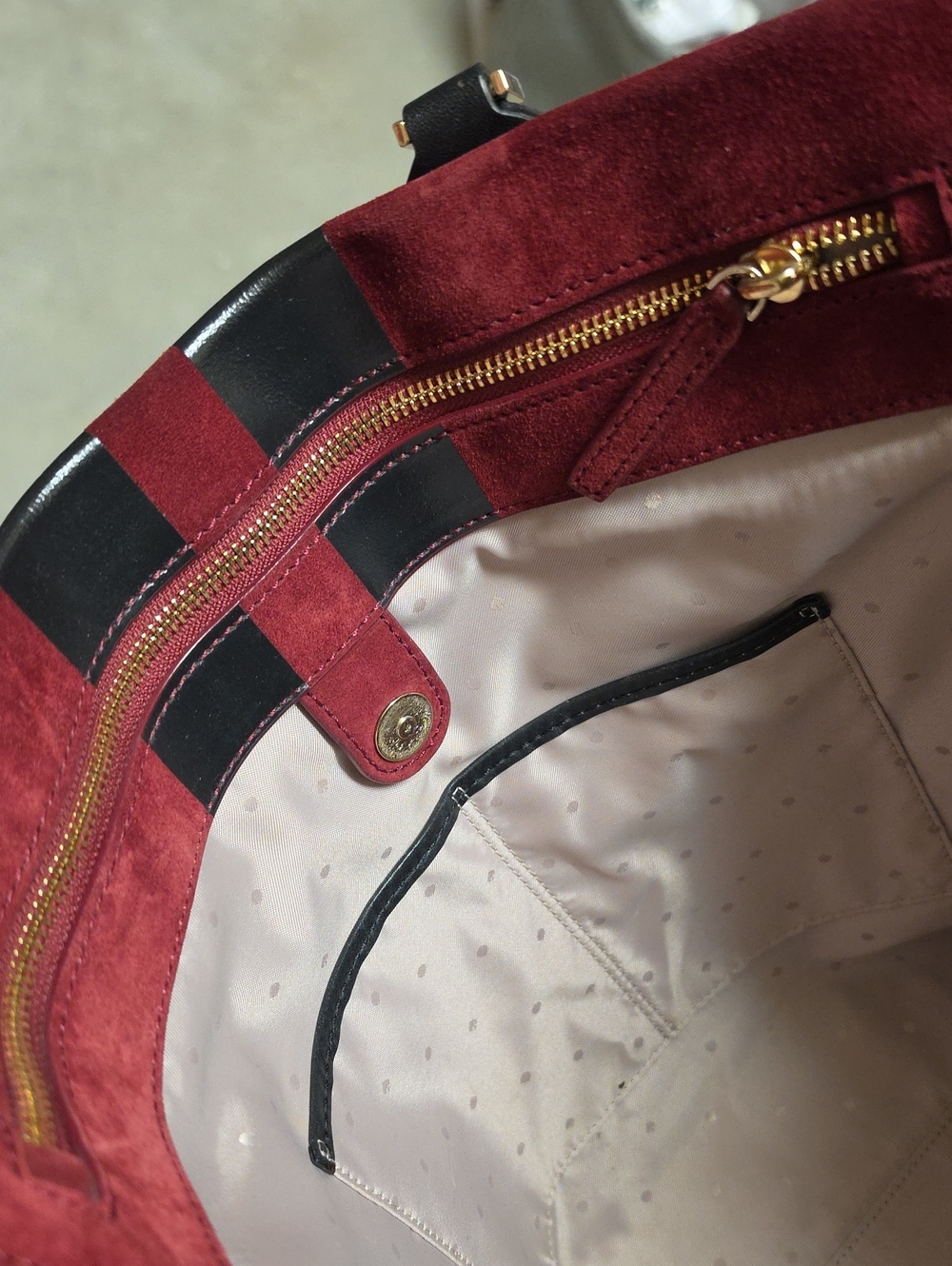Retired Kate spade 100% cow suede xl tote bag - Picture 10 of 11